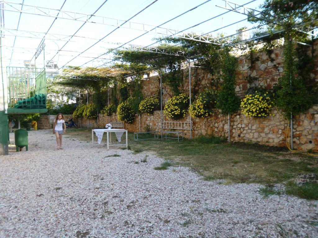 Apartments Cerro Ksamil Eksteriør billede